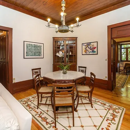 Casas De Massinos * Barroselas